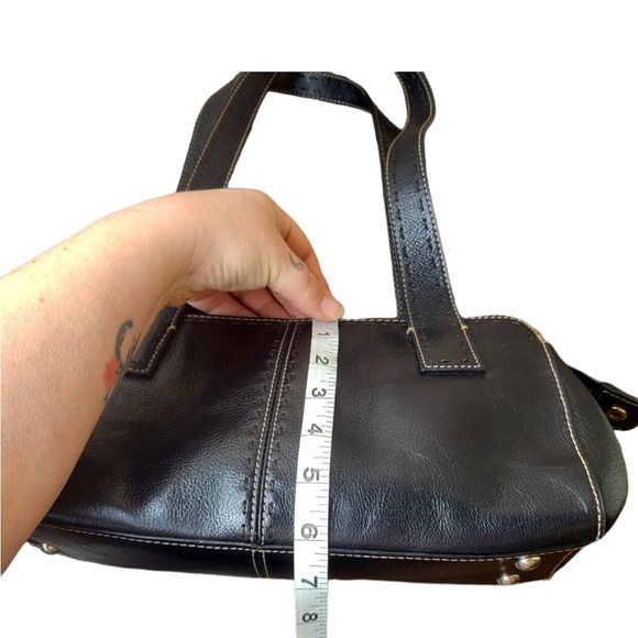 FOSSIL BLACK PURSE - - Picture 5 of 9